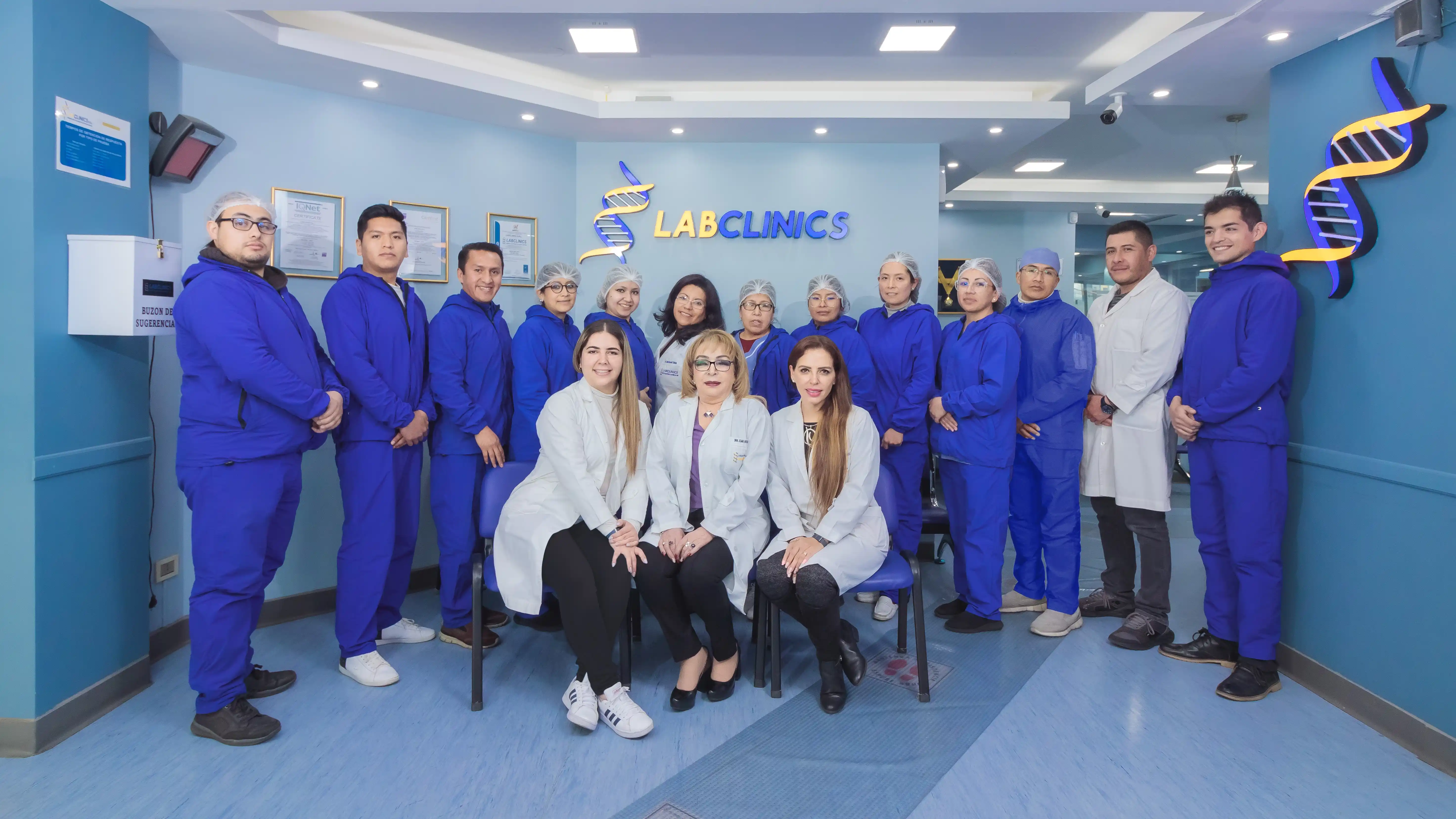 Equipo completo de LabClinics